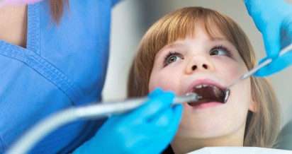 Leczenie stomatologiczne dzieci niepełnosprawnych